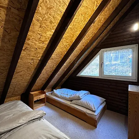 Waldparadies Mit Allem Was Sie Brauchen * Elmstein